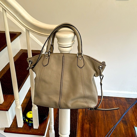 Michael Kors Crossbody - Picture 2 of 4